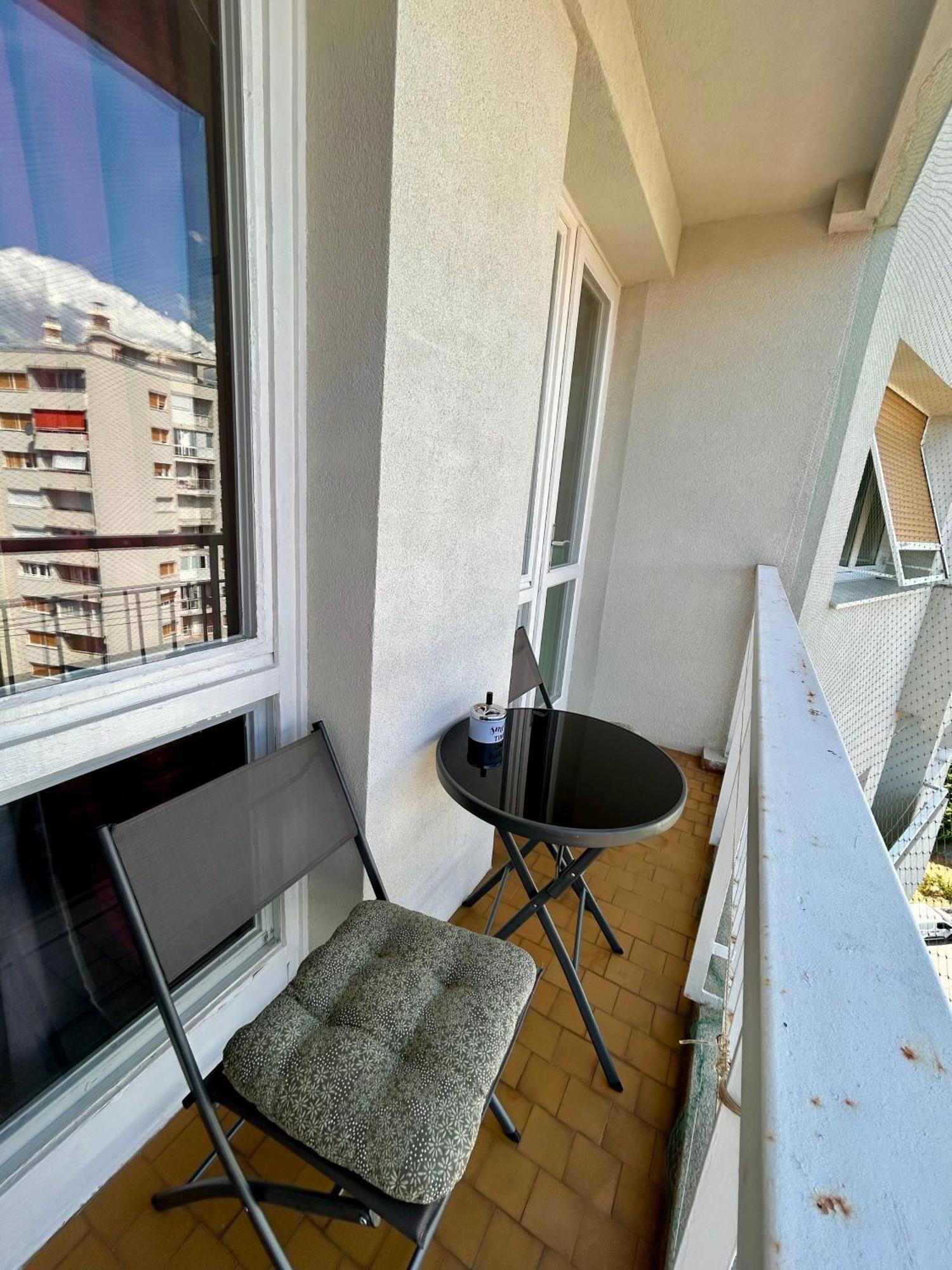 Bright And Charming Studio Apartment Rijeka Exteriör bild